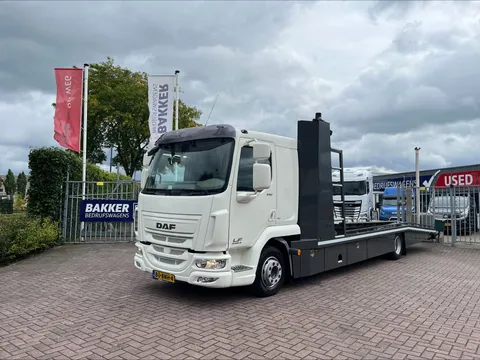 DAF LF 210 FA - Tijhof oprijwagen dubbeldeck